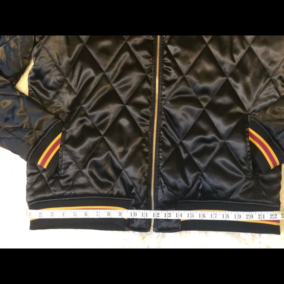 Blck Quilted 70s inspired satin jacket w/ sunburst - Picture 4 of 7